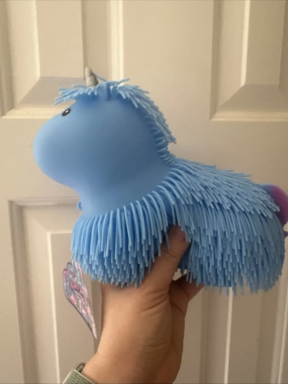 NEW - MYTHICAL PUFFERZ PEGASUS - Squishy Fidget toy - STRETCH & TWIST